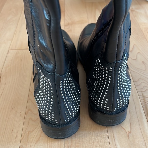 Black Leather winter boots, made in Italy, women EU size 37 US size 6, 6.5 - Picture 2 of 7